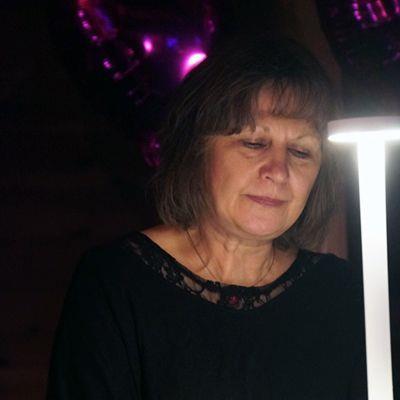 &copy; Hans-Jürgen Schuster